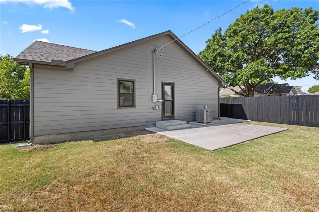 Photo 35 — 1205 E Oak Street, El Reno, OK 73036