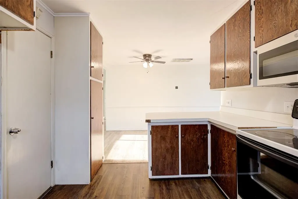 Photo 11 — 5117 N Miller Avenue, Oklahoma City, OK 73112