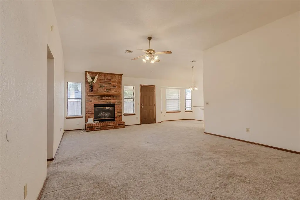 Photo 5 — 1717 NW Jackson Drive, Norman, OK 73071