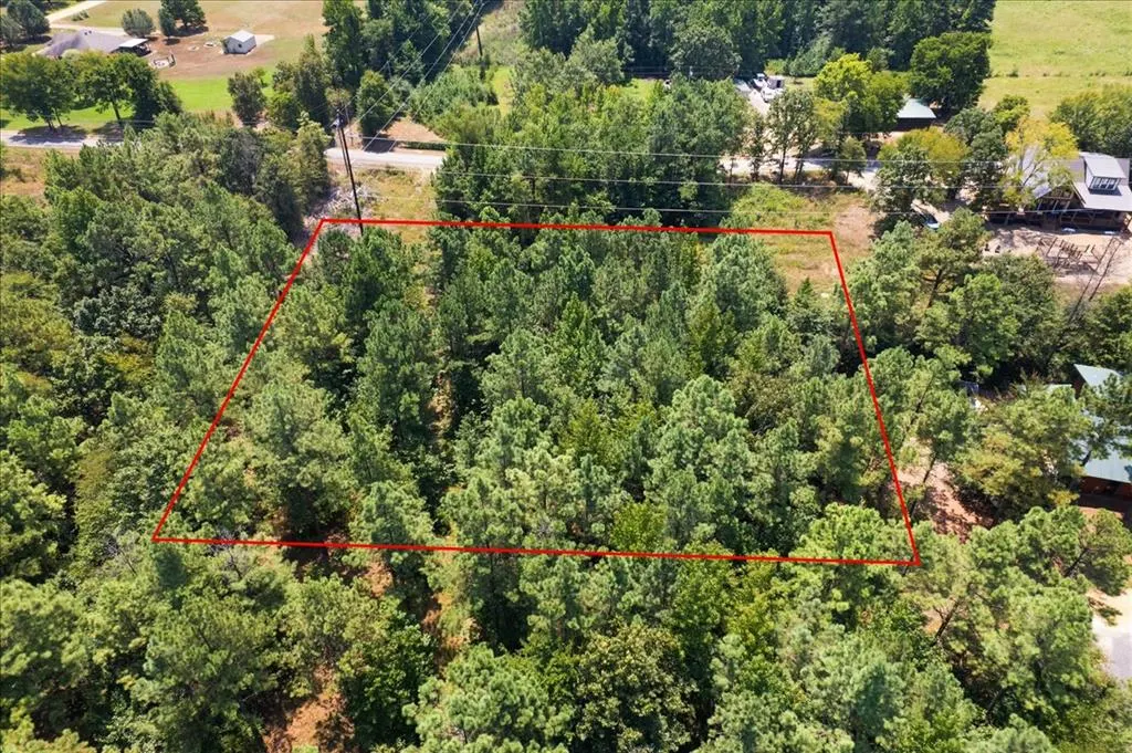 Photo 3 — 73 Wagon Wheel Court, Broken Bow, OK 74728