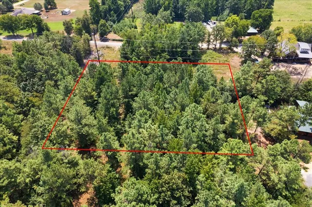 Photo 3 — 73 Wagon Wheel Court, Broken Bow, OK 74728