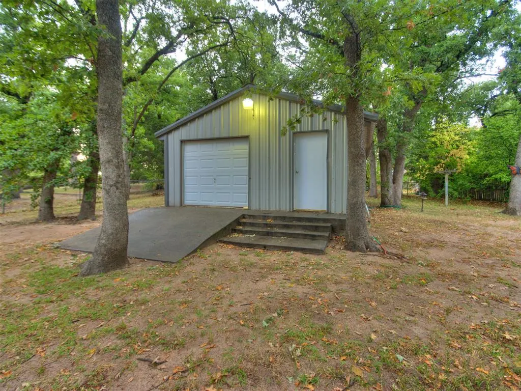 Photo 9 — 7509 W Fordson Drive, Oklahoma City, OK 73127