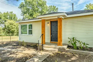 Sold home at 402 S Harrison Avenue