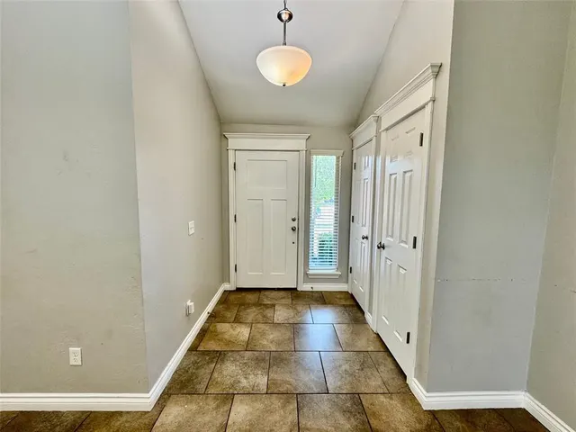 Photo 4 — 18100 Manera Way, Edmond, OK 73012