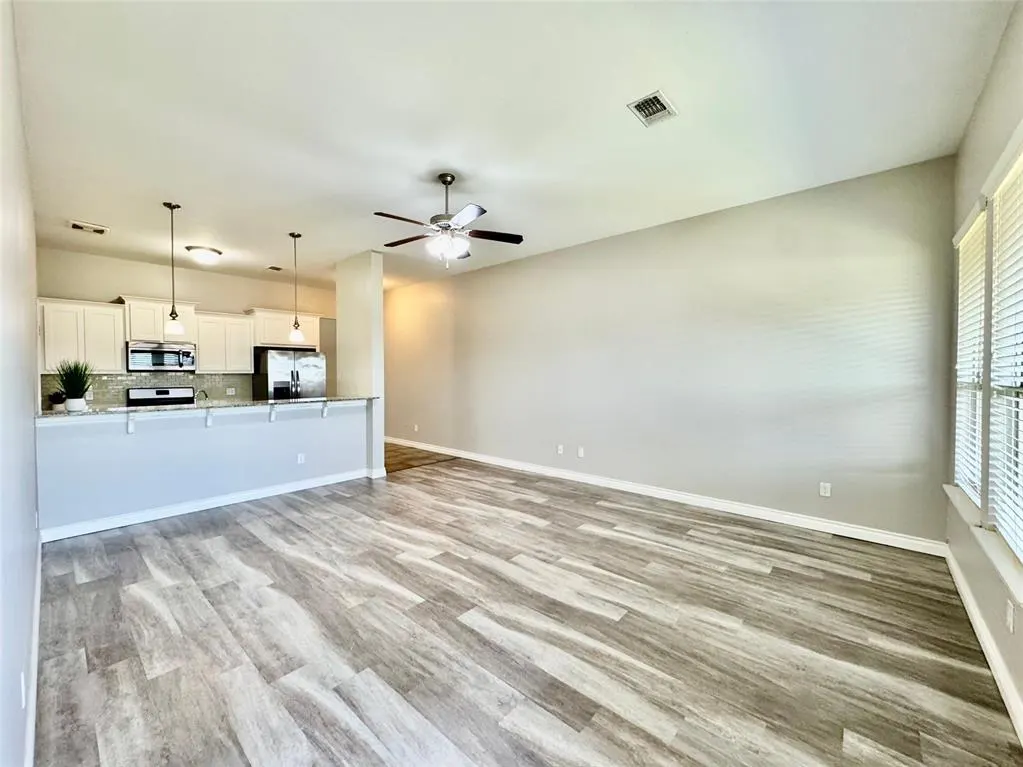 Photo 5 — 18100 Manera Way, Edmond, OK 73012