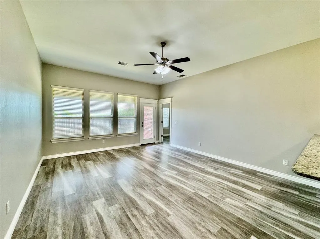 Photo 8 — 18100 Manera Way, Edmond, OK 73012