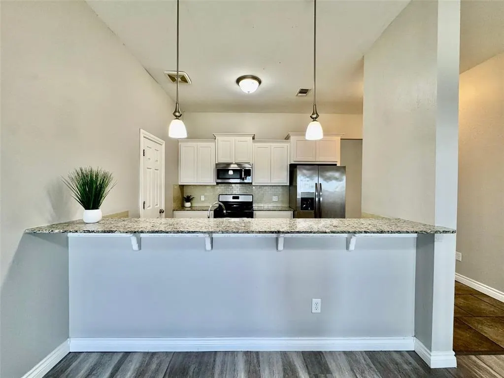 Photo 9 — 18100 Manera Way, Edmond, OK 73012