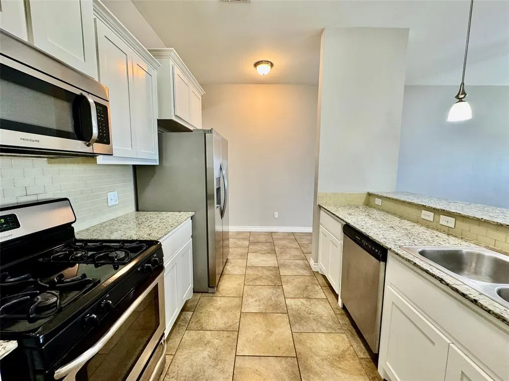Photo 10 — 18100 Manera Way, Edmond, OK 73012