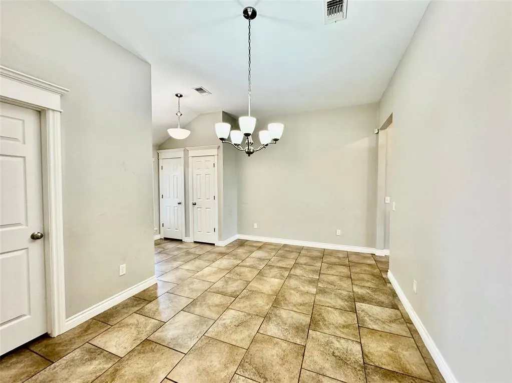 Photo 16 — 18100 Manera Way, Edmond, OK 73012