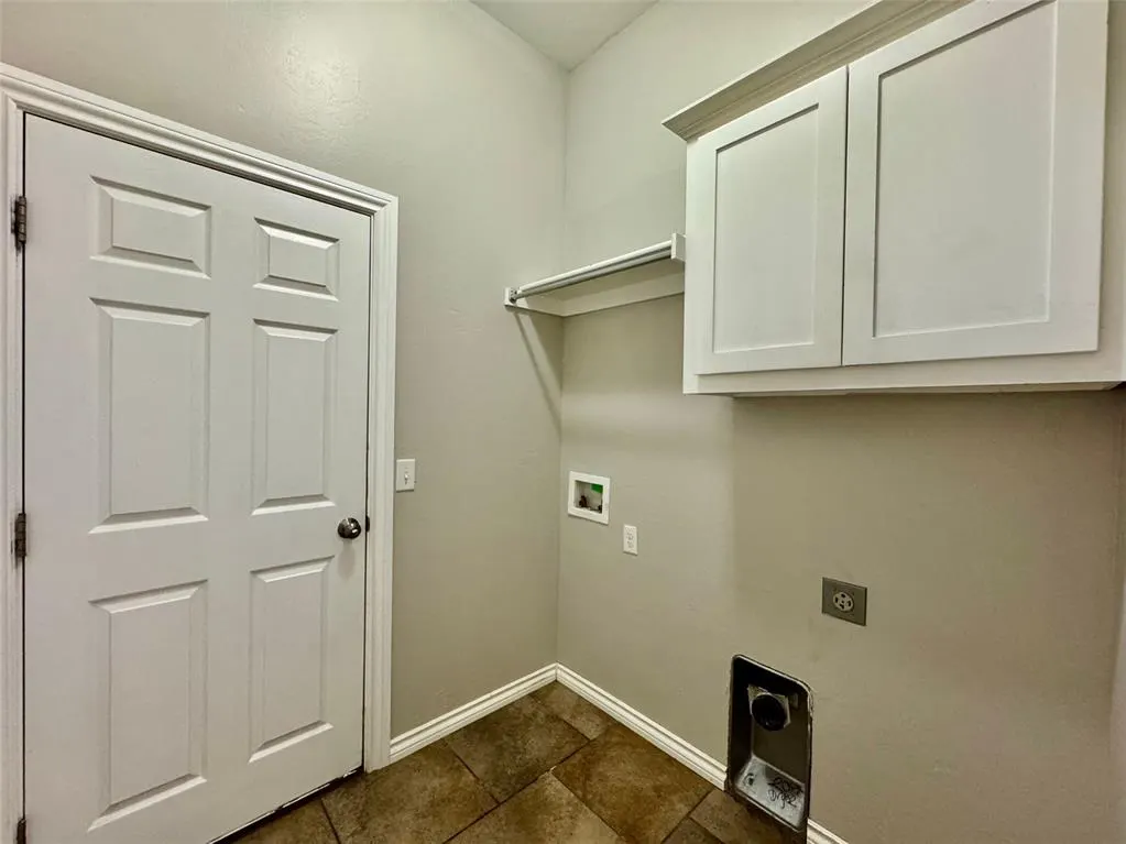 Photo 32 — 18100 Manera Way, Edmond, OK 73012