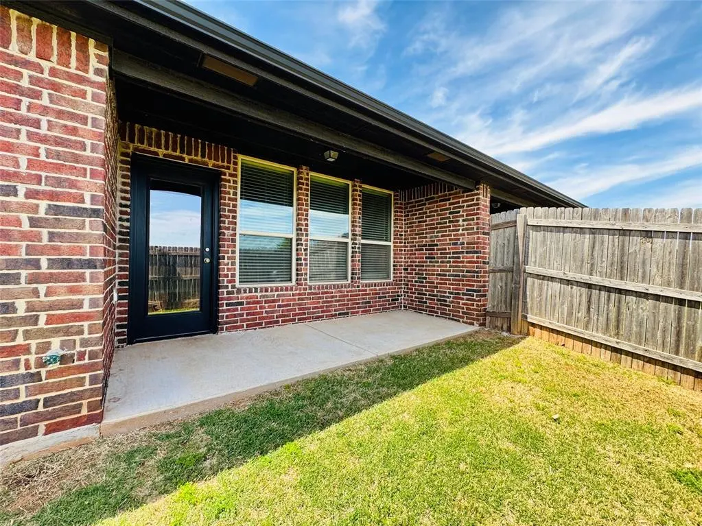 Photo 34 — 18100 Manera Way, Edmond, OK 73012