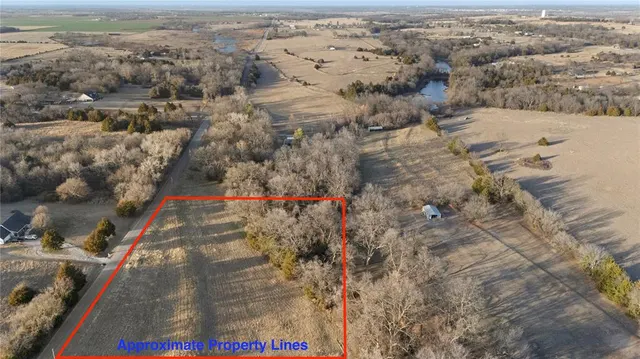 Photo 2 — Johnson Avenue, Purcell, OK 73080