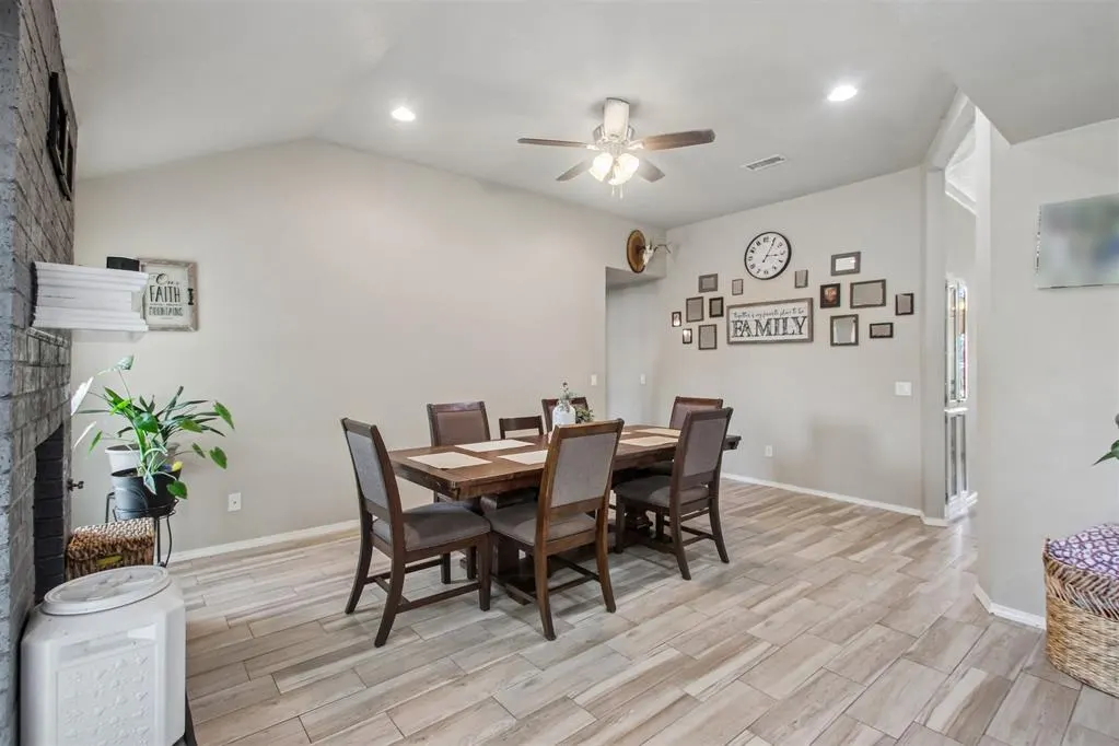 Photo 13 — 716 SW 149th Place, Oklahoma City, OK 73170