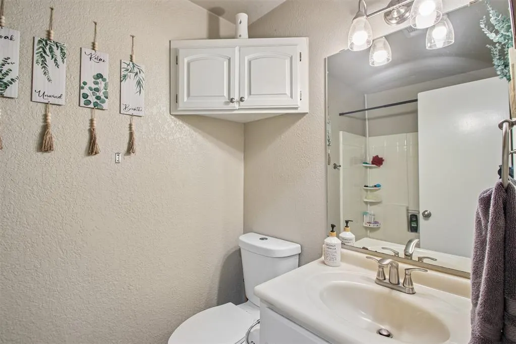 Photo 21 — 716 SW 149th Place, Oklahoma City, OK 73170
