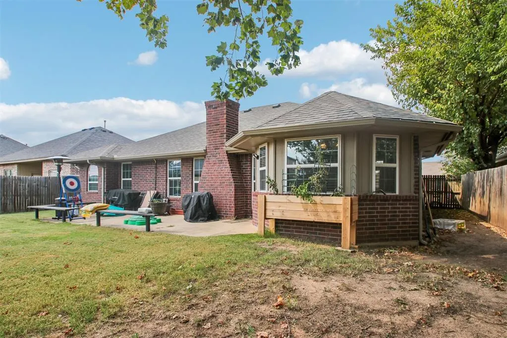 Photo 24 — 716 SW 149th Place, Oklahoma City, OK 73170