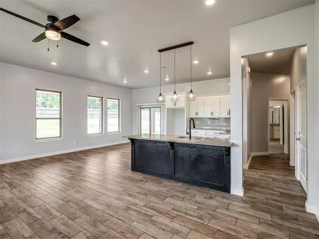 Photo 3 — 10000 Eagle Point, Newalla, OK 74857