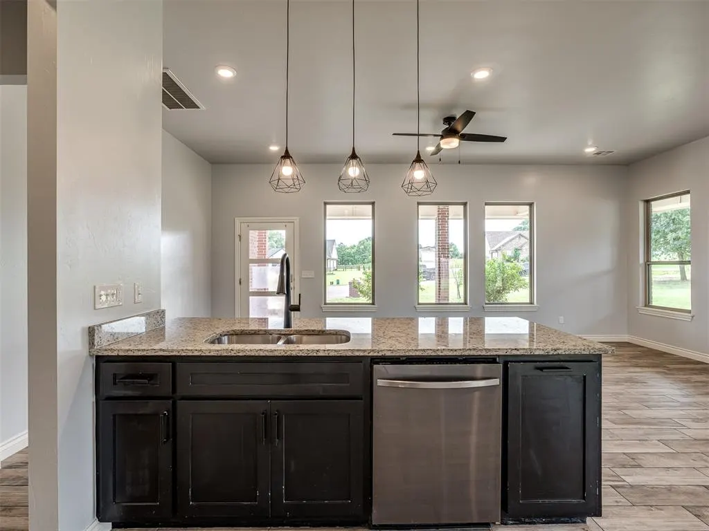 Photo 14 — 10000 Eagle Point, Newalla, OK 74857