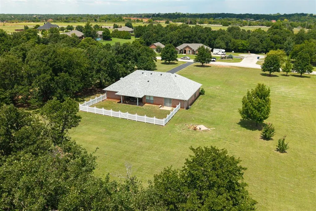 Photo 47 — 3112 Pelican Way, Blanchard, OK 73010