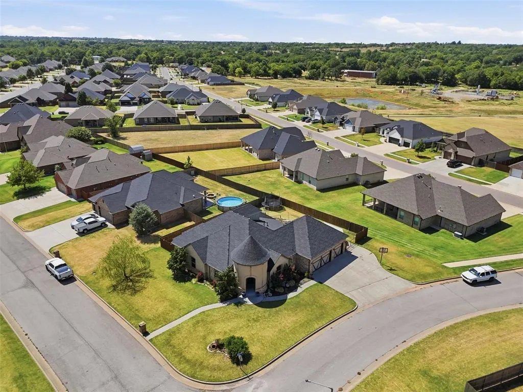 Photo 38 — 1121 NW 17th Street, Newcastle, OK 73065