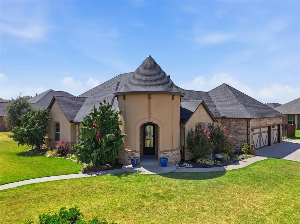 Front exterior — 1121 NW 17th Street, Newcastle, OK 73065