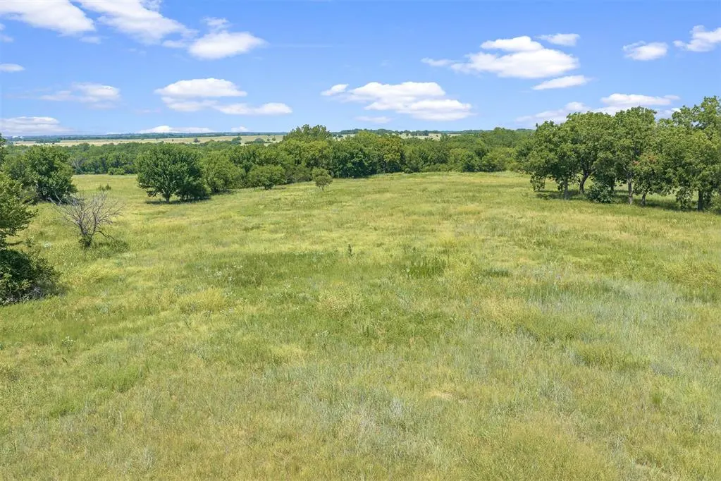 Photo 2 — 11584 N County Road 3340, Stratford, OK 74872