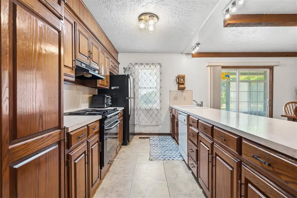 Photo 13 — 11584 N County Road 3340, Stratford, OK 74872