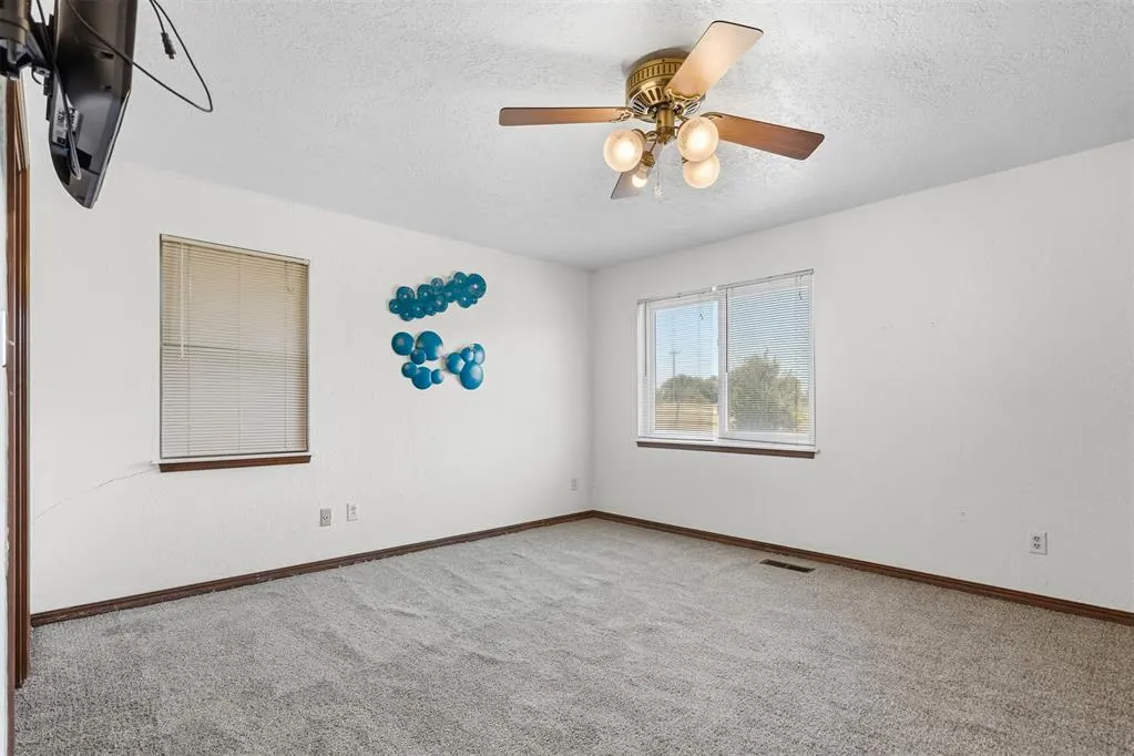 Photo 20 — 11584 N County Road 3340, Stratford, OK 74872