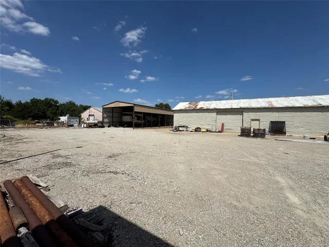 Photo 4 — 10950 Highway 76, Healdton, OK 73438