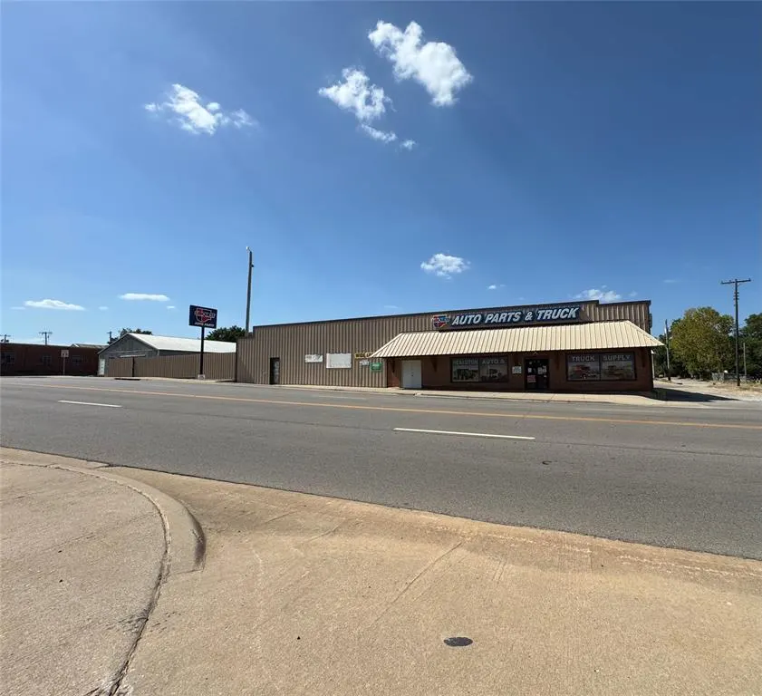 Photo 34 — 10950 Highway 76, Healdton, OK 73438
