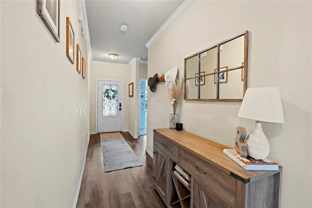 Photo 4 — 11001 SW 38th Circle, Mustang, OK 73064