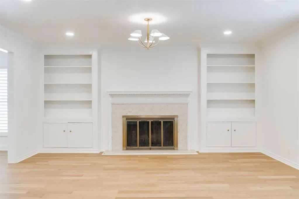Photo 9 — 6345 Glenbrook Court, Oklahoma City, OK 73118