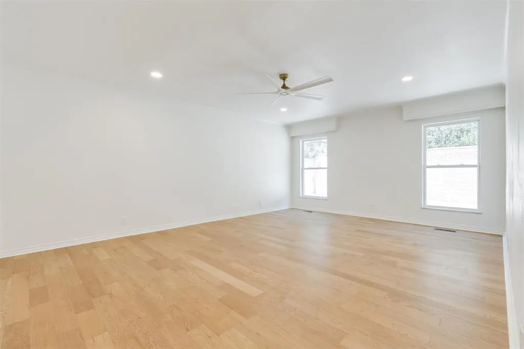 Photo 26 — 6345 Glenbrook Court, Oklahoma City, OK 73118