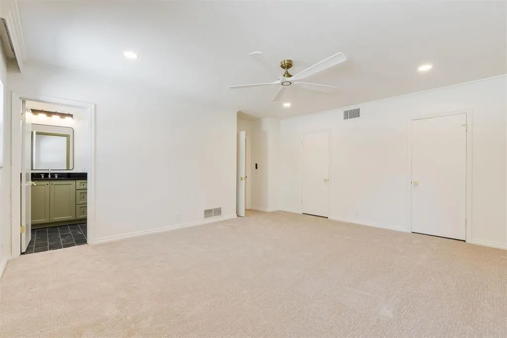 Photo 33 — 6345 Glenbrook Court, Oklahoma City, OK 73118