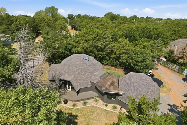 Photo 3 — 10347 N 2432 Circle, Weatherford, OK 73096