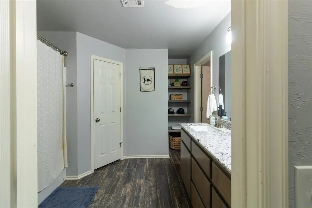 Photo 16 — 2755 S County Line Avenue, Blanchard, OK 73010
