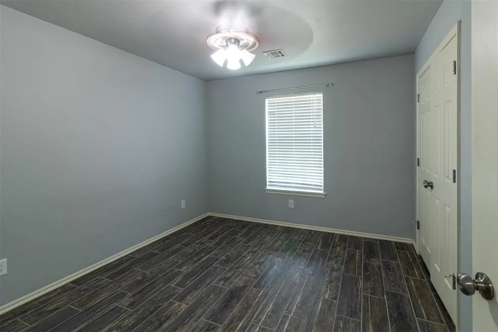 Photo 21 — 2755 S County Line Avenue, Blanchard, OK 73010