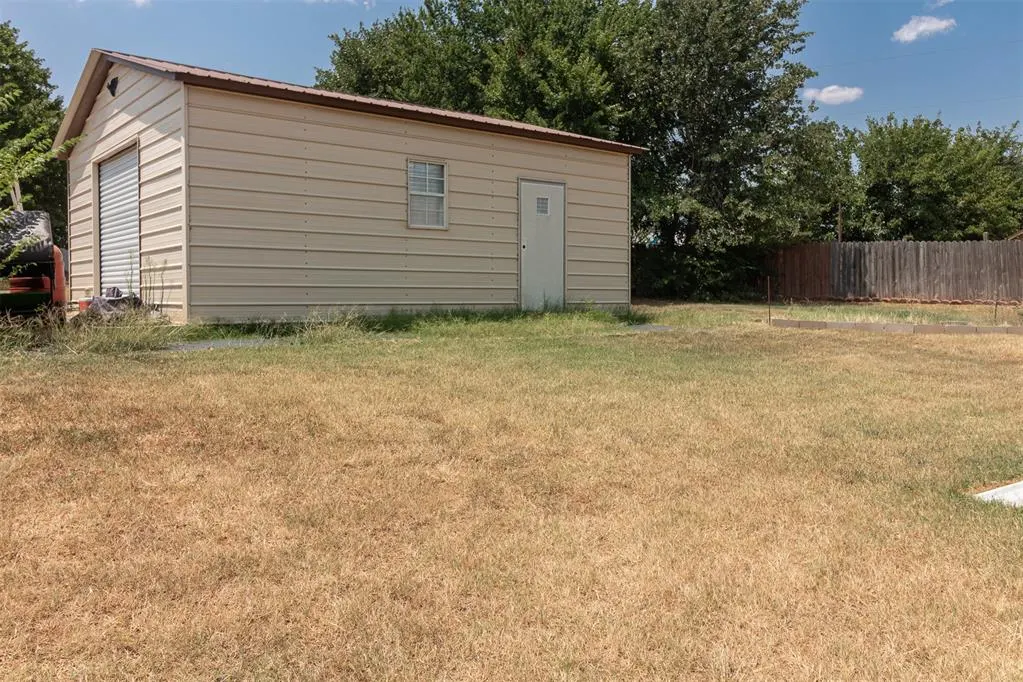Photo 28 — 2755 S County Line Avenue, Blanchard, OK 73010