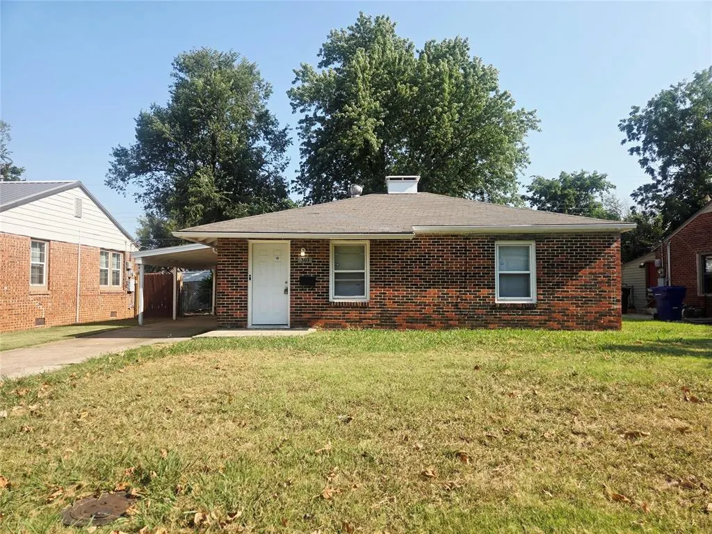 Front exterior — 307 E Kittyhawk Drive, Oklahoma City, OK 73110