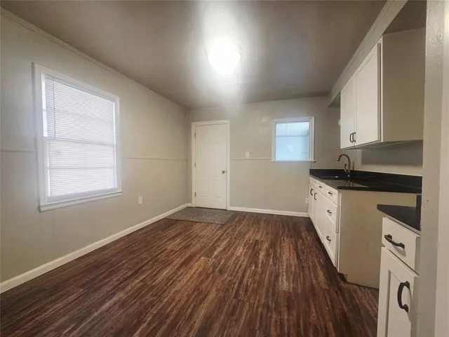 Photo 5 — 307 E Kittyhawk Drive, Oklahoma City, OK 73110