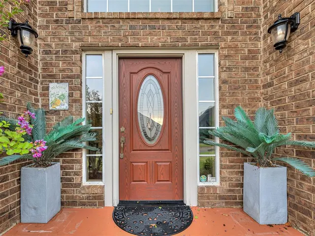 Photo 4 — 11408 Rosehaven Drive, Oklahoma City, OK 73162