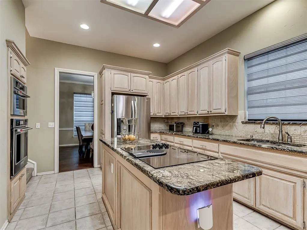 Photo 21 — 11408 Rosehaven Drive, Oklahoma City, OK 73162