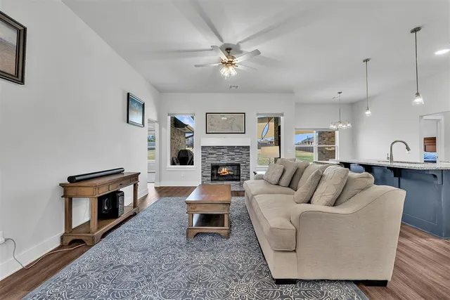Photo 7 — 918 Red Rock Road, Blanchard, OK 73010