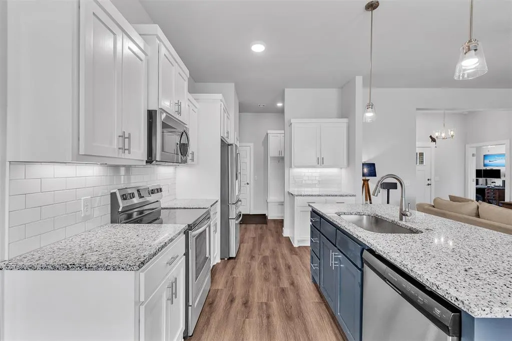 Photo 10 — 918 Red Rock Road, Blanchard, OK 73010