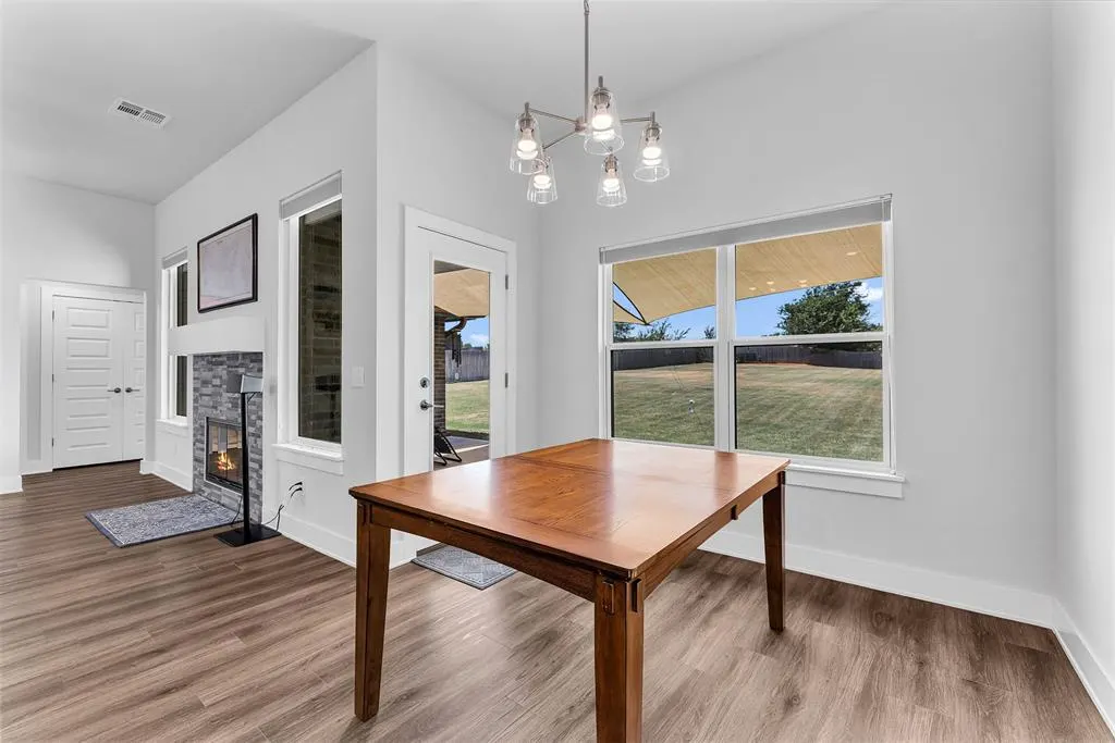 Photo 14 — 918 Red Rock Road, Blanchard, OK 73010