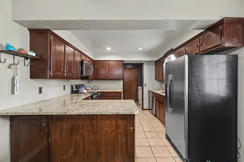 Photo 10 — 16875 SW 29th Street, El Reno, OK 73036