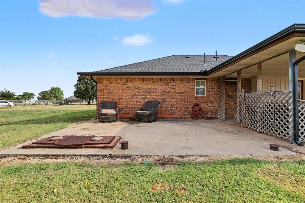 Photo 29 — 16875 SW 29th Street, El Reno, OK 73036