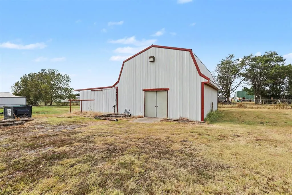 Photo 33 — 16875 SW 29th Street, El Reno, OK 73036