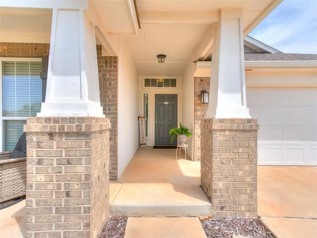 Photo 2 — 6809 NW 155th Street, Edmond, OK 73013