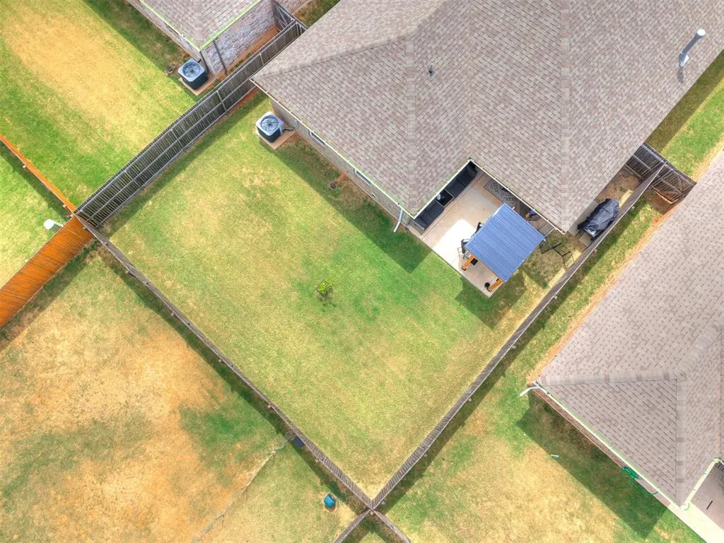 Photo 6 — 6809 NW 155th Street, Edmond, OK 73013