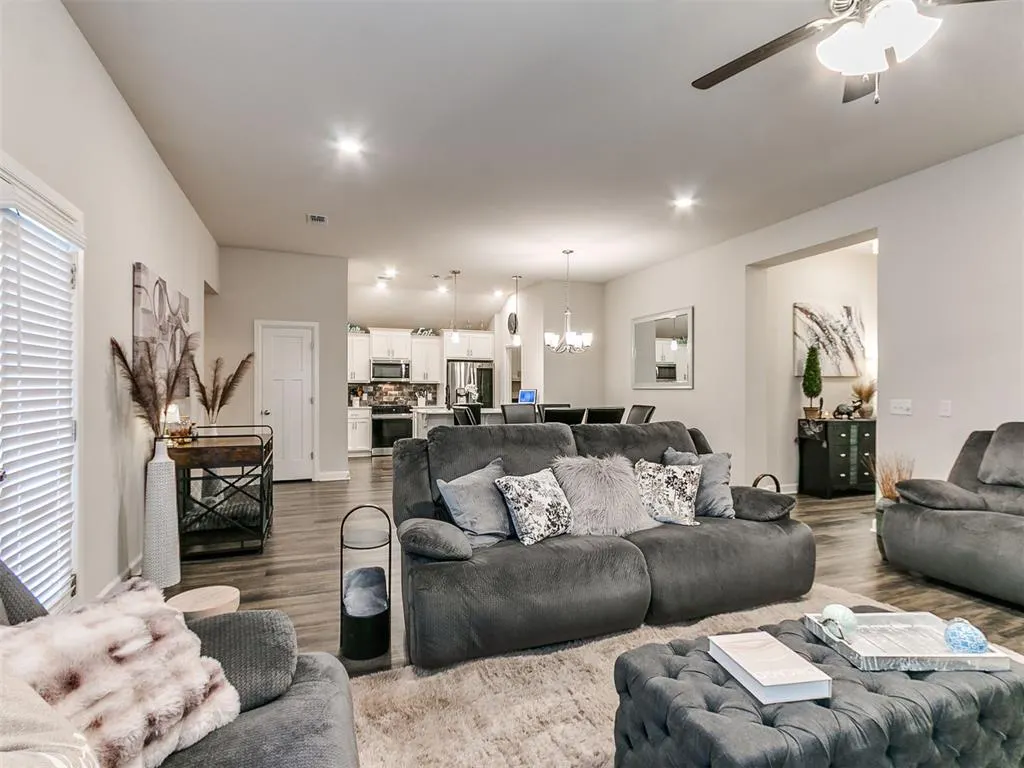 Photo 16 — 6809 NW 155th Street, Edmond, OK 73013